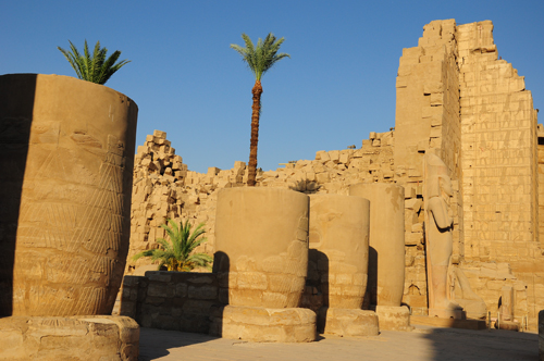 Karnak - Ngôi đền thiêng của Ai Cập